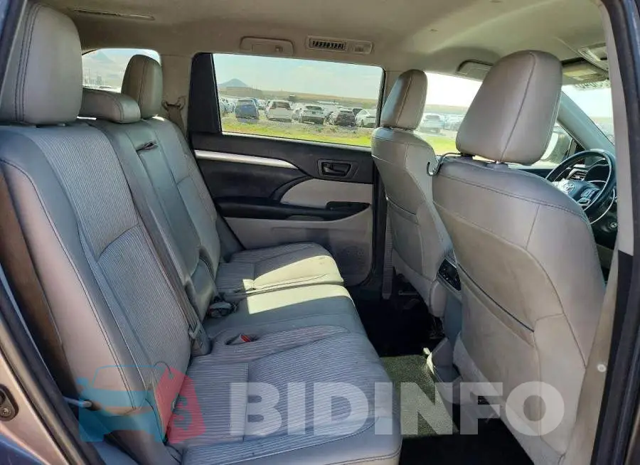 5TDBZRFH3JS499343 Photo# 10