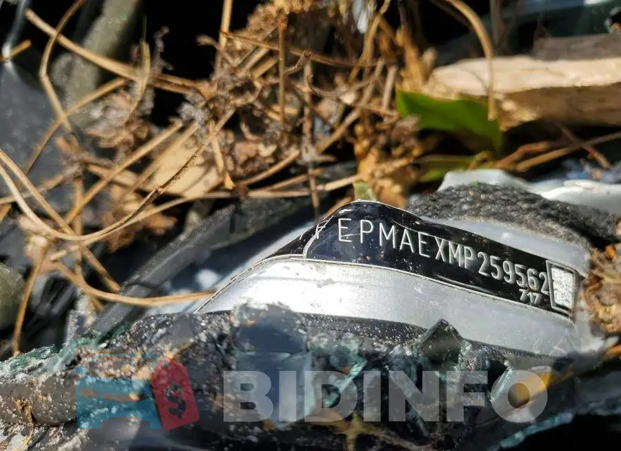 5YFEPMAEXMP259562 Photo# 12