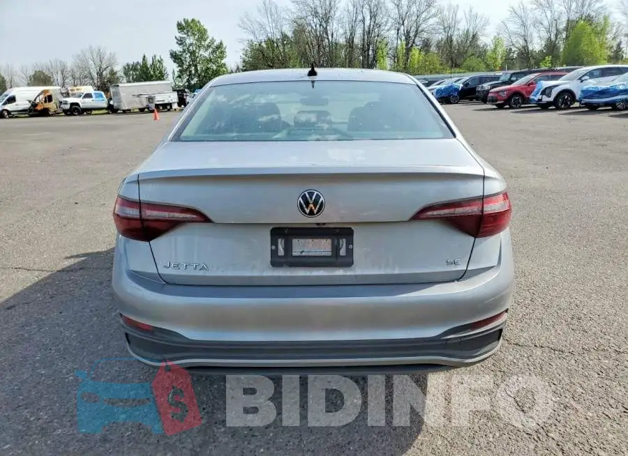 3VWEM7BU8NM005256 Photo# 6