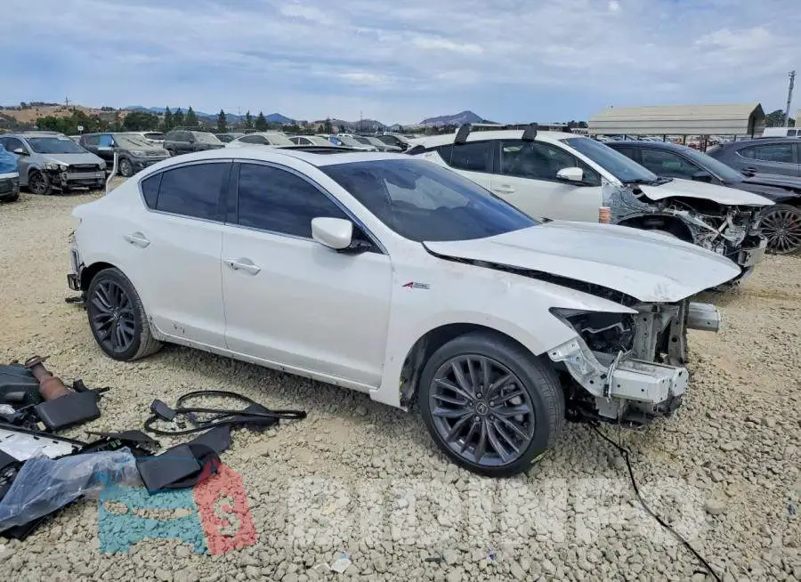 19UDE2F86MA004258 Photo# 4