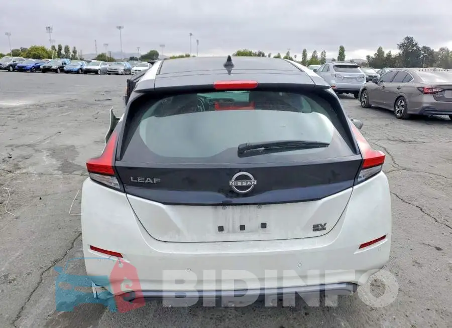 1N4CZ1CV8RC553092 Photo# 6
