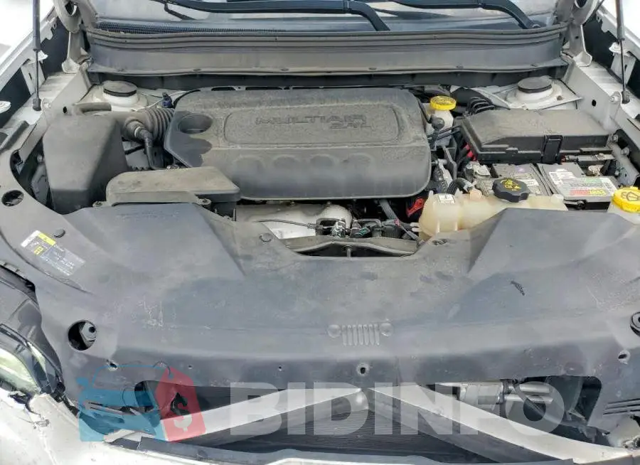 1C4PJLLB6KD444005 Photo# 11
