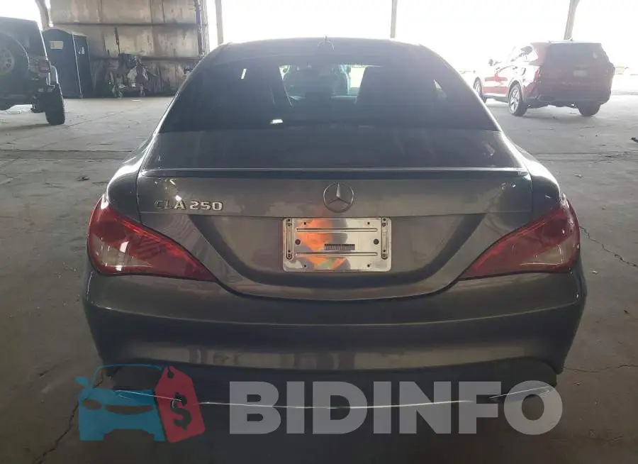 WDDSJ4EB0JN510883 Photo# 6