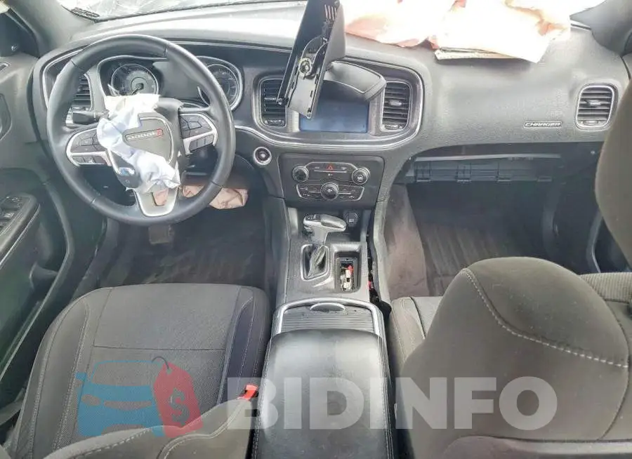 2C3CDXJG8HH530685 Photo# 8