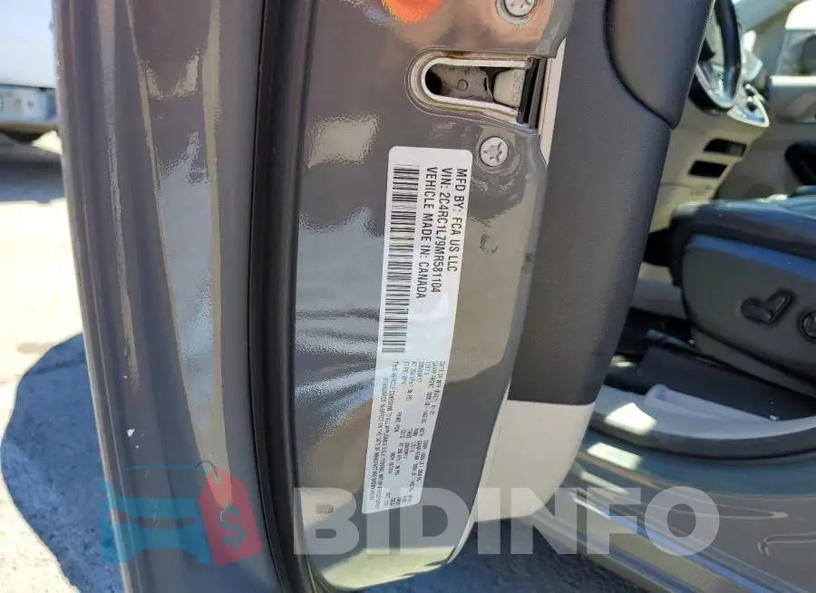 2C4RC1L79MR581104 Photo# 13