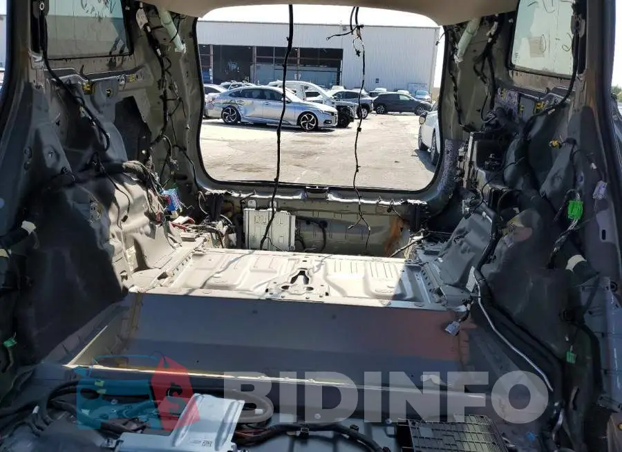 7JDEV3VL8SG020185 Photo# 10