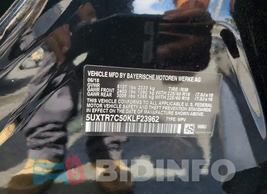 5UXTR7C50KLF23962 Photo# 13