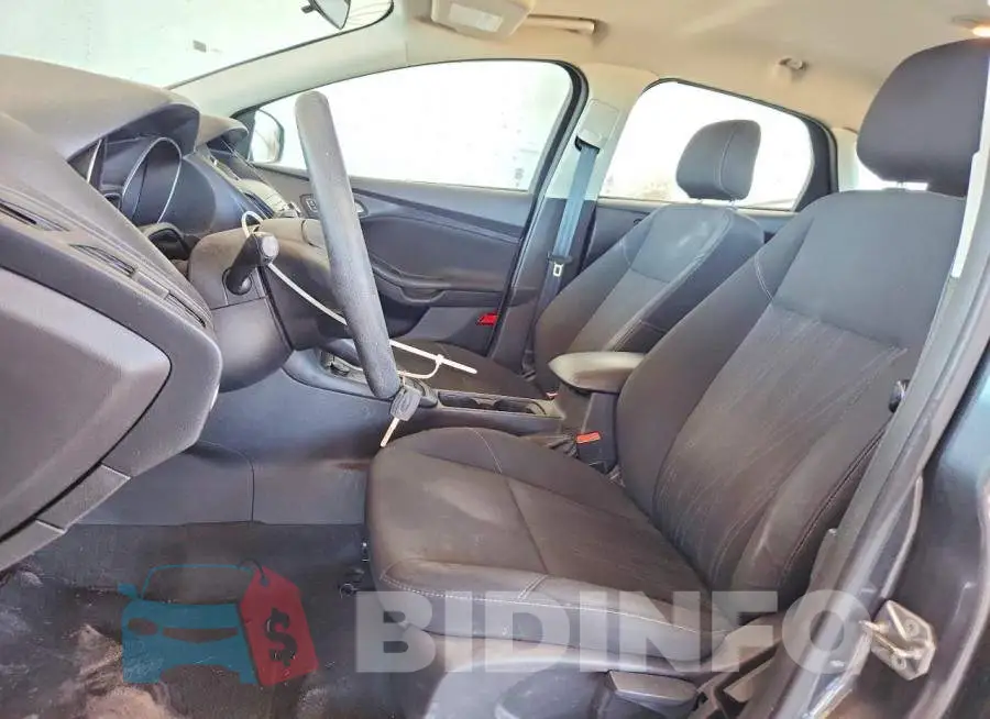 1FADP3K2XJL313141 Photo# 7