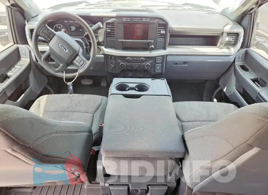 1FT8W2BT2PED87443 Photo# 8