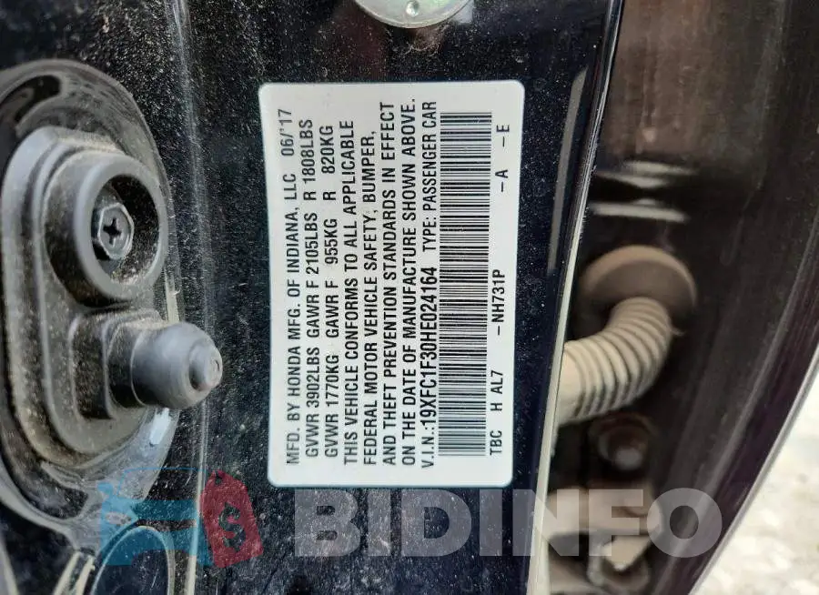 19XFC1F30HE024164 Photo# 12