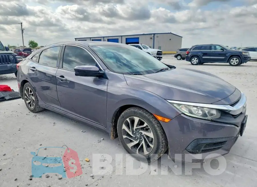 19XFC2F75HE024685 Photo# 4