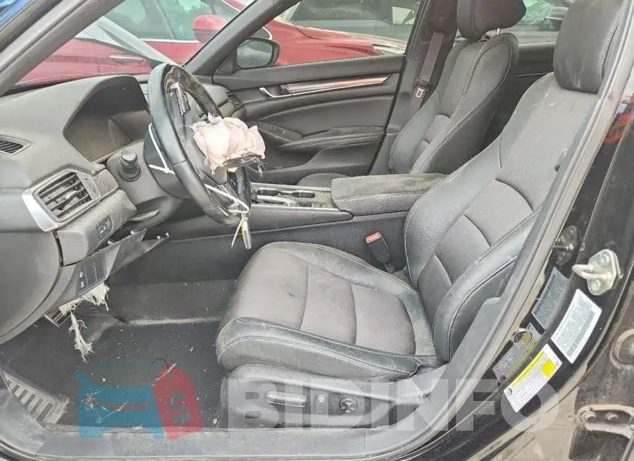 1HGCV1F33KA016276 Photo# 7