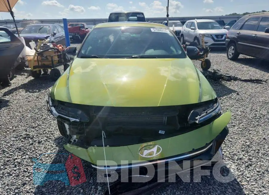 KMHLR4DF8RU765841 Photo# 5