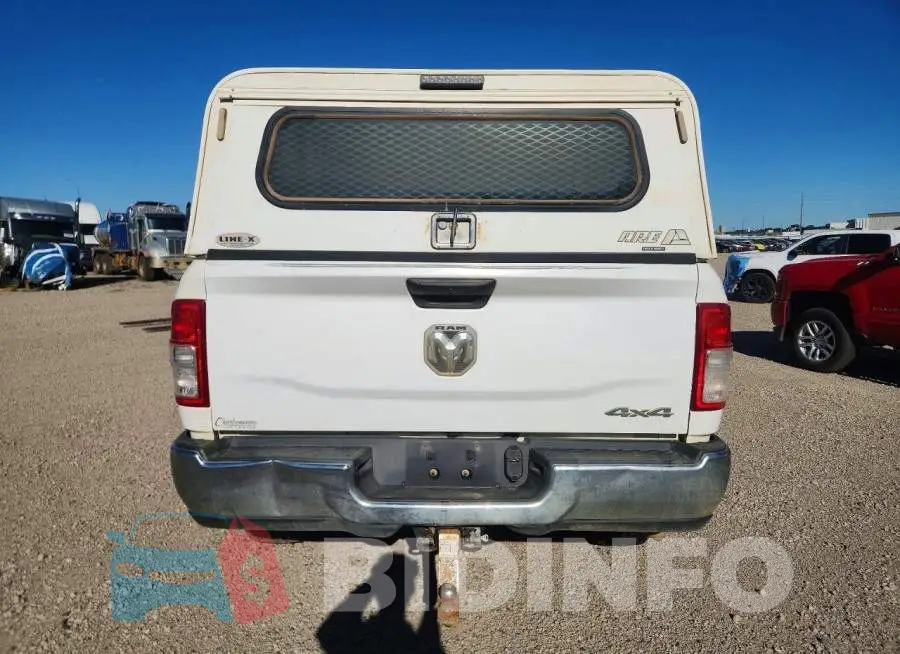 3C6UR5CJ1KG633685 Photo# 6