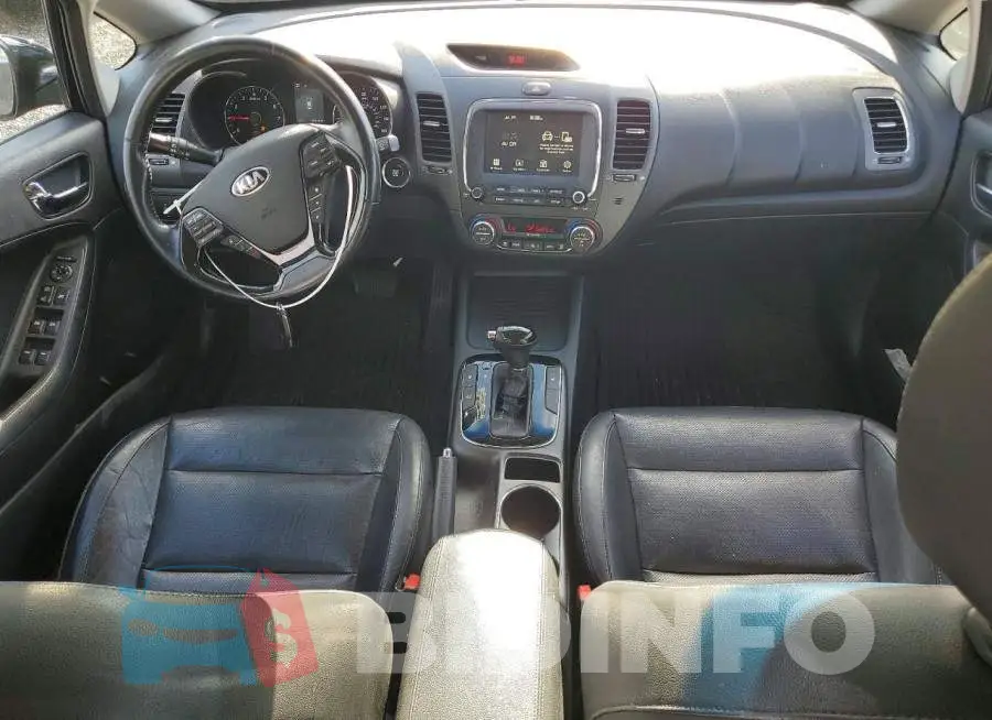 3KPFL4A85HE006974 Photo# 8