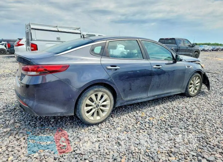 5XXGT4L31JG217396 Photo# 3