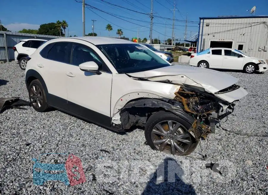 3MVDMACL4LM135175 Photo# 4