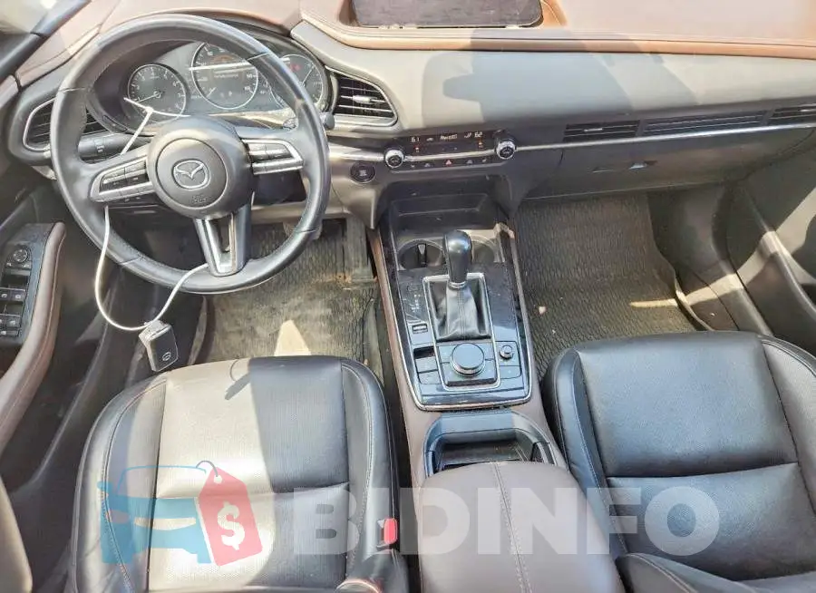 3MVDMBDL4MM315844 Photo# 8