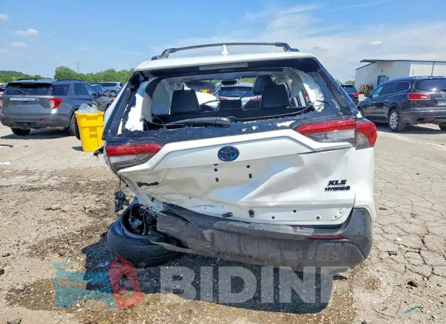 2T3B6RFV6RW047802 Photo# 6