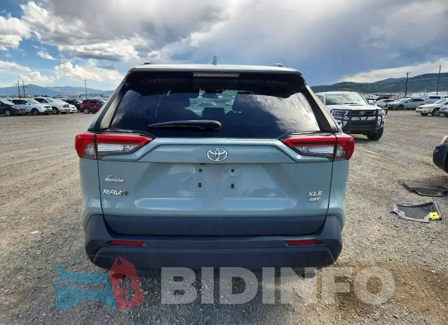 2T3P1RFV6MW201521 Photo# 6