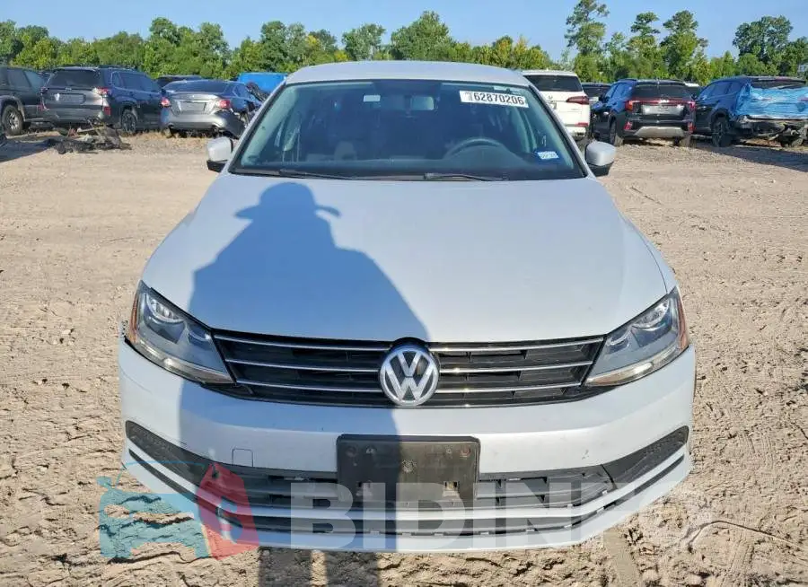 3VW2B7AJ3HM382582 Photo# 5