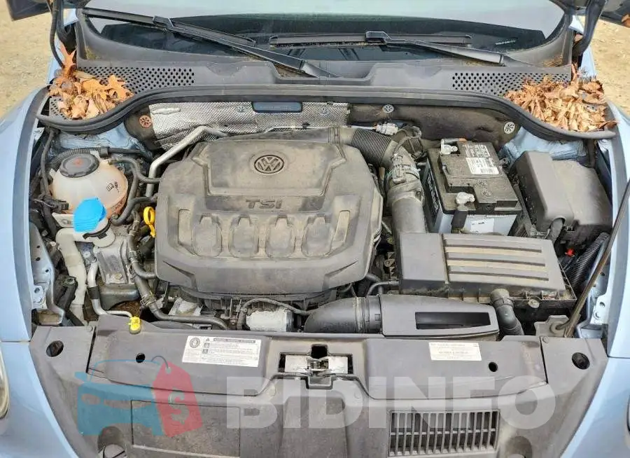 3VW5DAAT4KM512219 Photo# 11