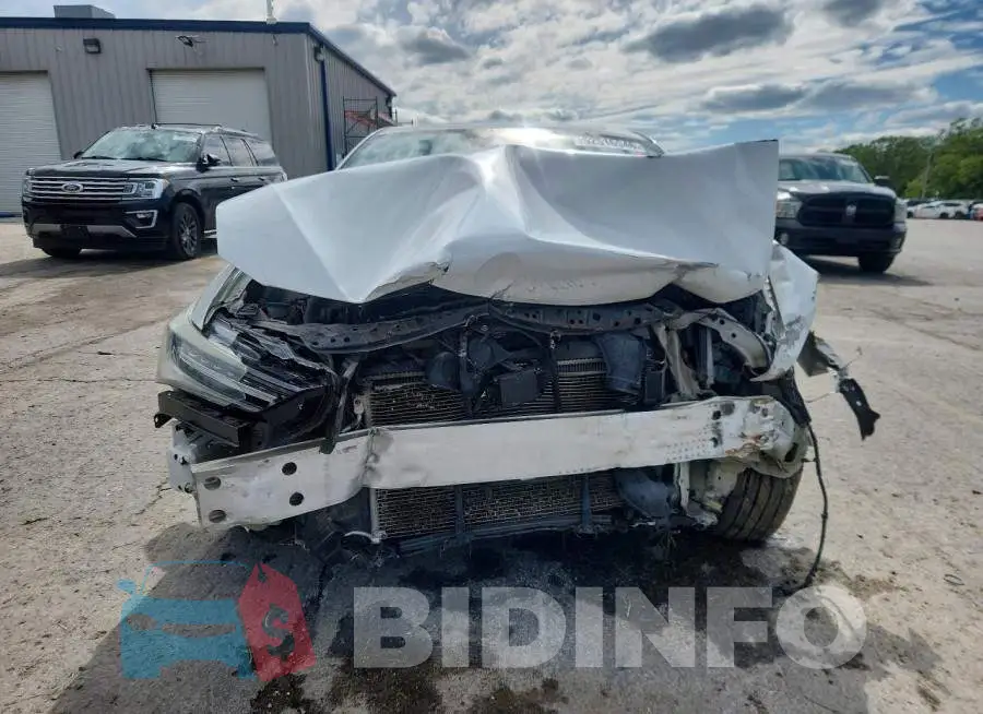 19UDE2F38KA014596 Photo# 5