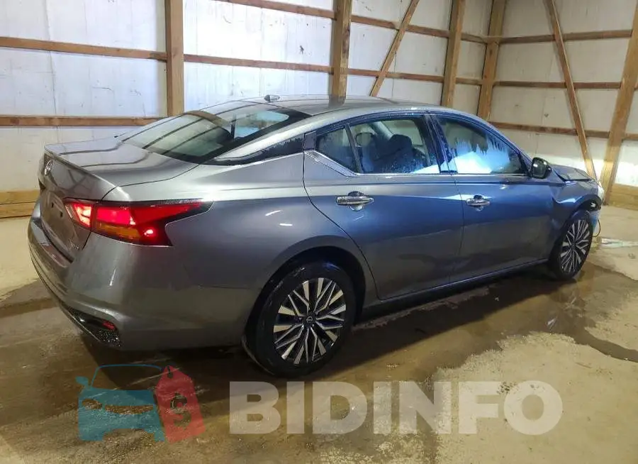 1N4BL4DW5SN369910 Photo# 3