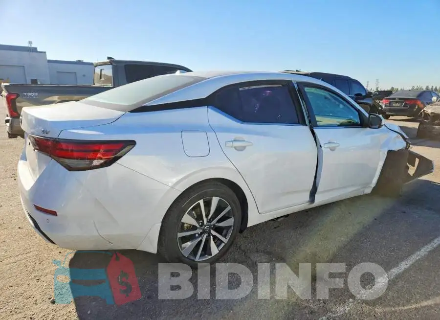 3N1AB8CV1LY228722 Photo# 3