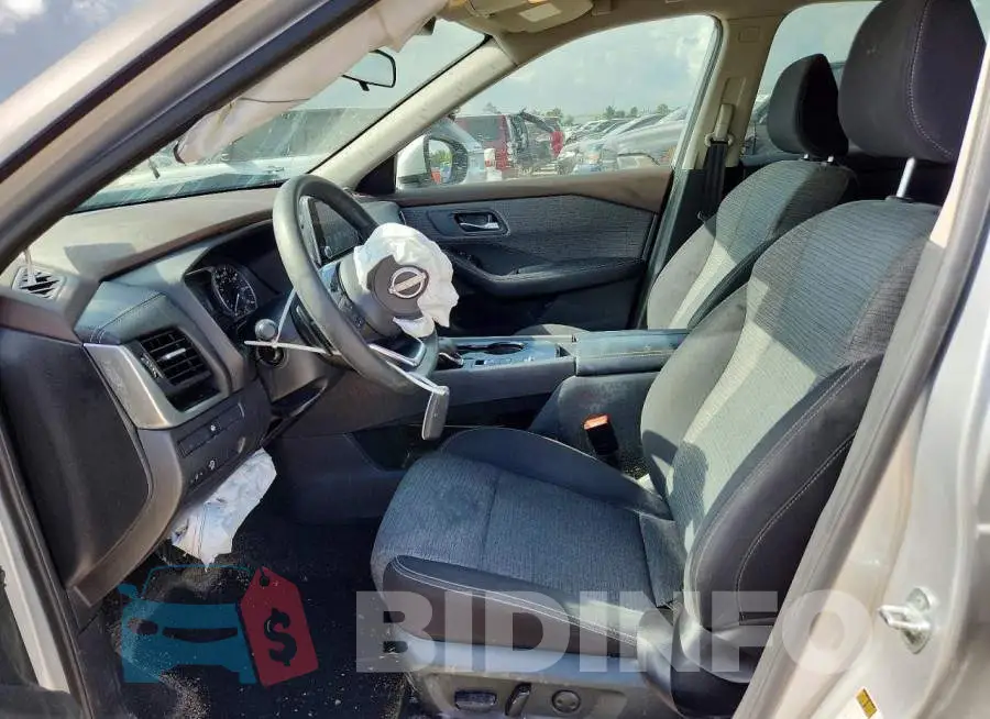 5N1BT3BA8PC792832 Photo# 7