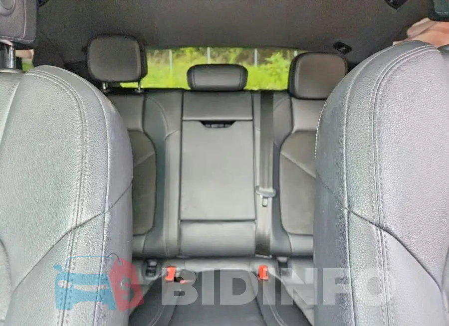WP1AA2A54LLB14009 Photo# 10