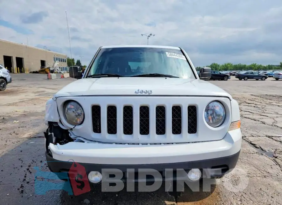 1C4NJPBB1HD121425 Photo# 5