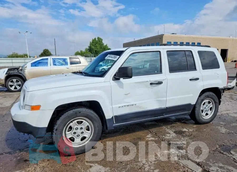 1C4NJPBB1HD121425 Photo# 1