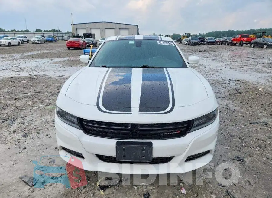 2C3CDXBG5KH757418 Photo# 5
