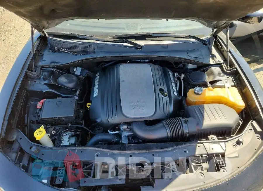 2C3CDXCT7KH584013 Photo# 11