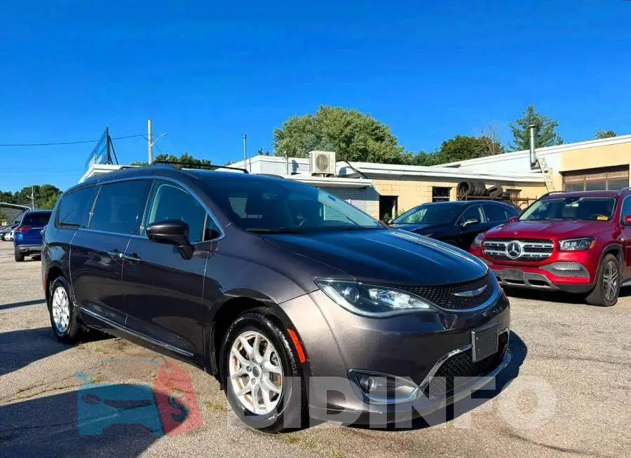 2C4RC1BG4LR106525 Photo# 1
