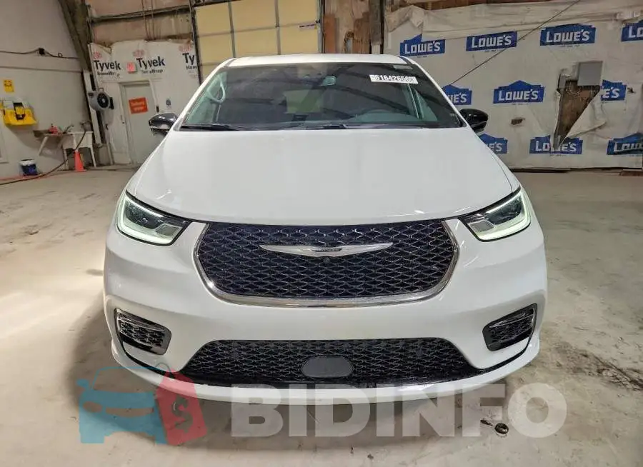 2C4RC1BG6TR250433 Photo# 5