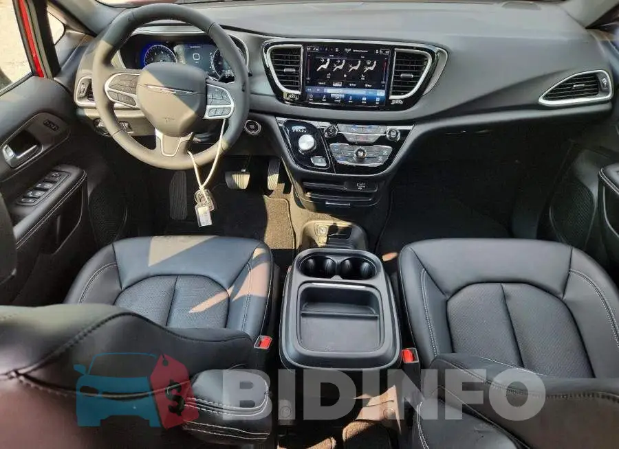 2C4RC1BGXVR580207 Photo# 8