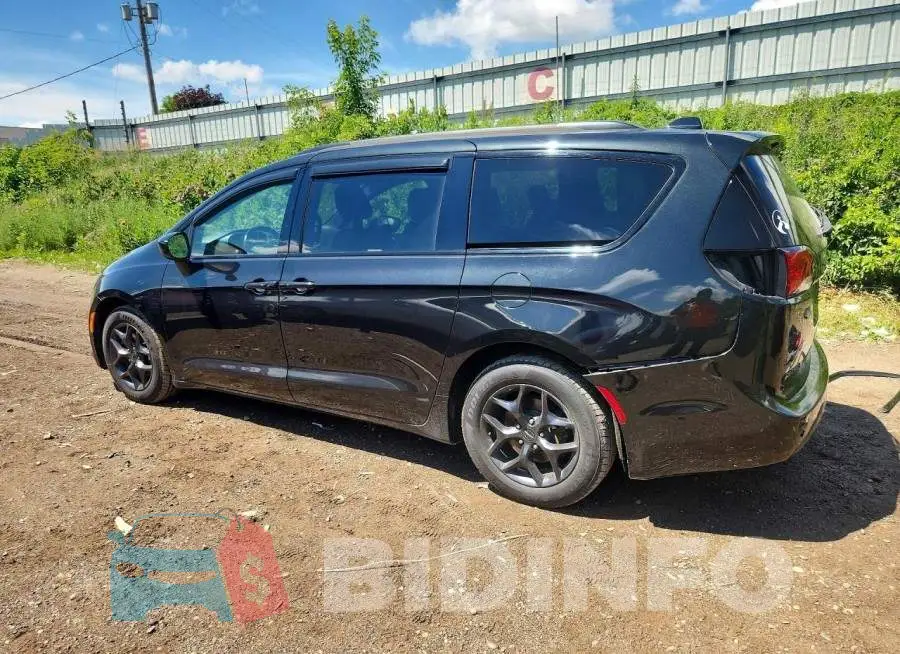 2C4RC1EG3JR228981 Photo# 2