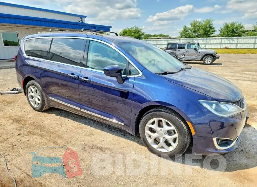 2C4RC1EG5HR634898 Photo# 4