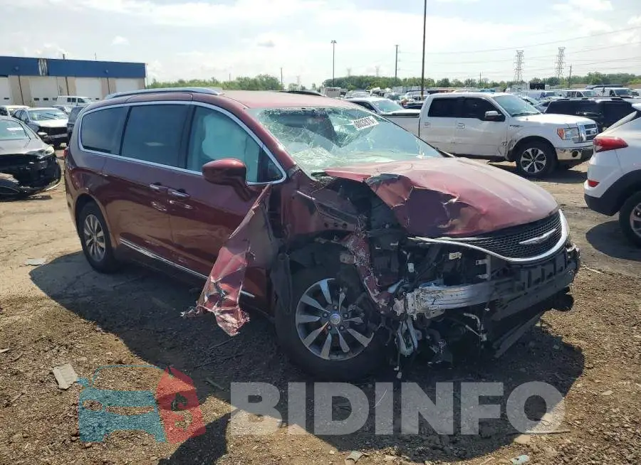 2C4RC1EG9KR644082 Photo# 4