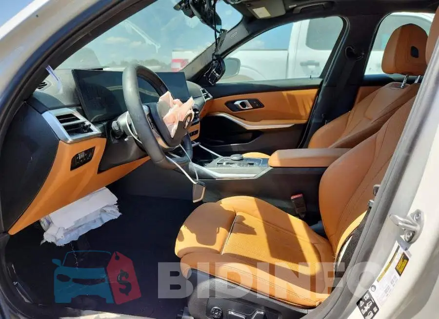 3MW89CW00T8G10165 Photo# 7