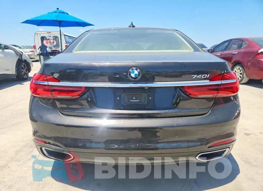 WBA7E2C58KB454438 Photo# 6