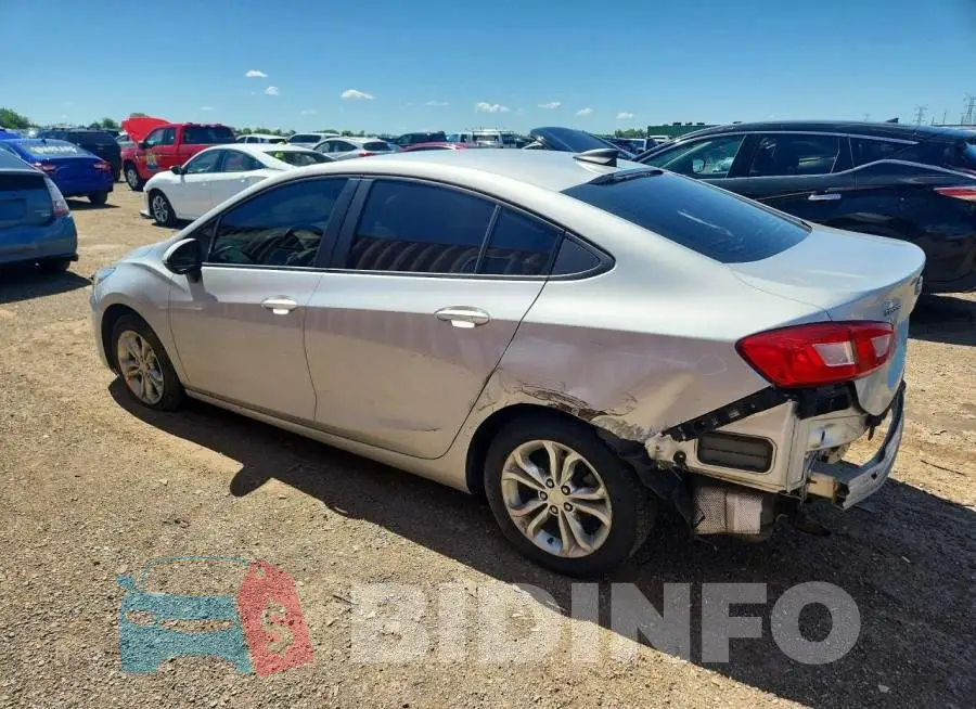 1G1BC5SM6K7152042 Photo# 2