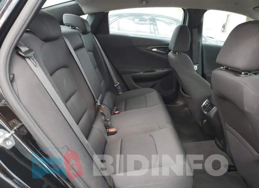 1G1ZD5ST1NF171806 Photo# 10