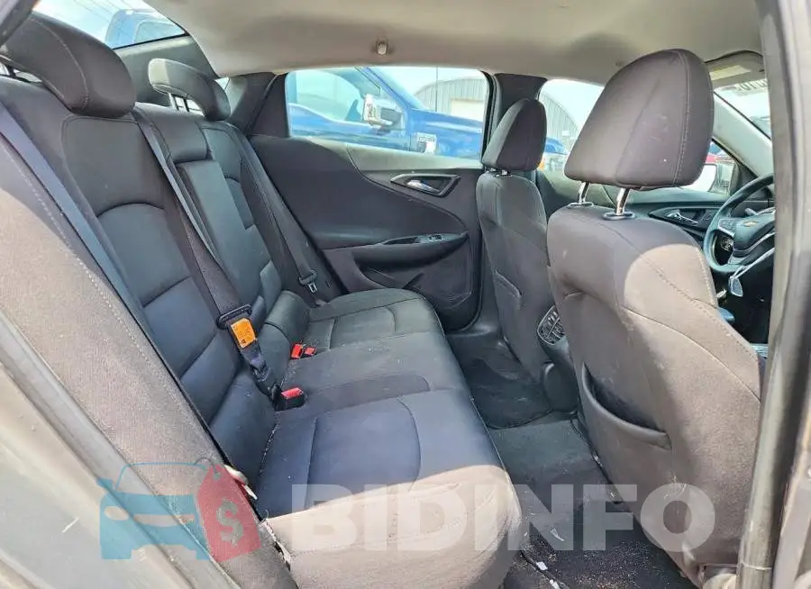 1G1ZD5ST2JF217623 Photo# 10