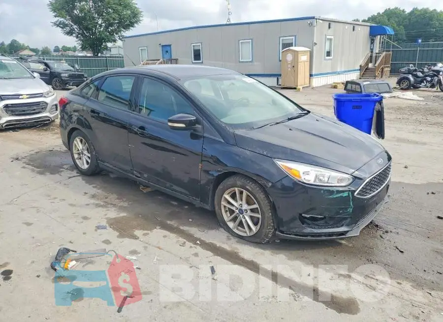 1FADP3F2XHL240874 Photo# 4