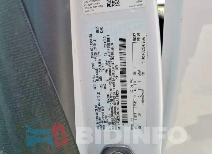 1FMCU0GN3RUA41923 Photo# 13