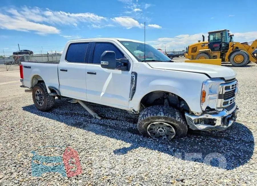 1FT8W3BN7SED22765 Photo# 4