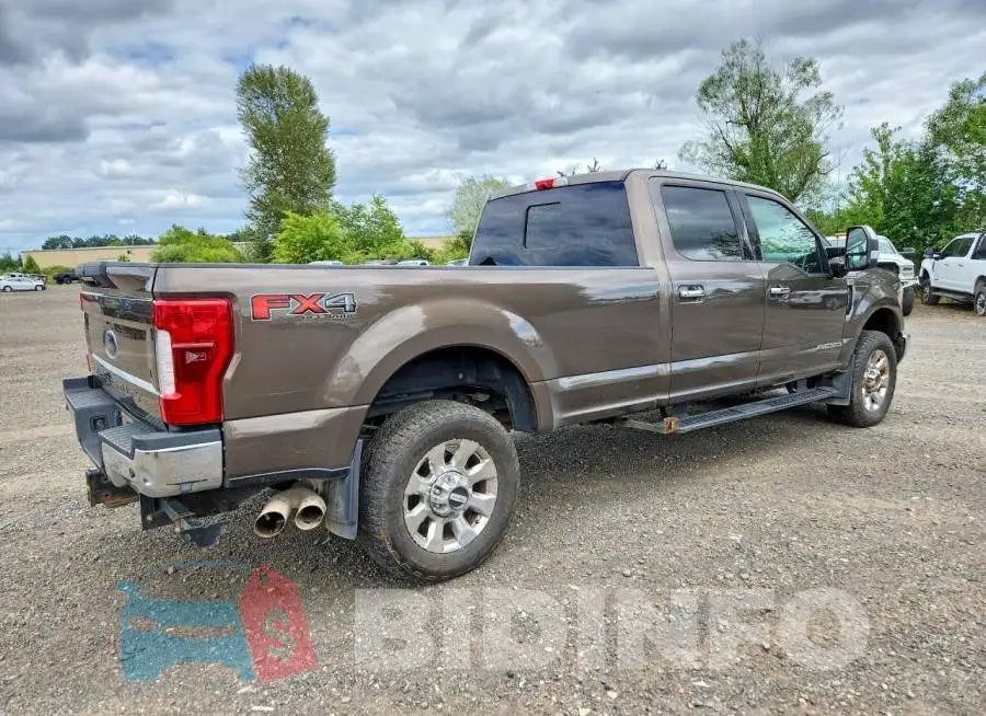 1FT8W3BT9HEF17922 Photo# 3
